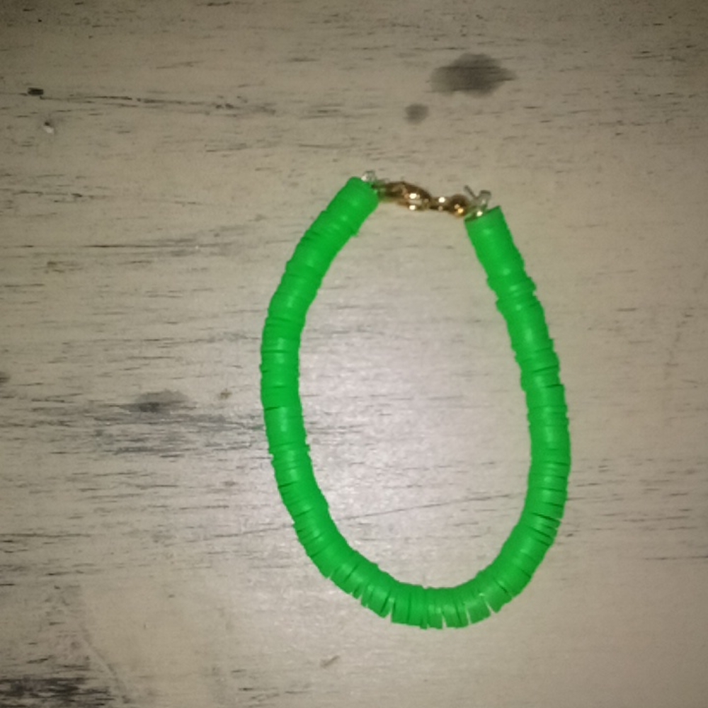 Clay bead bracelet - Picture 1 of 1